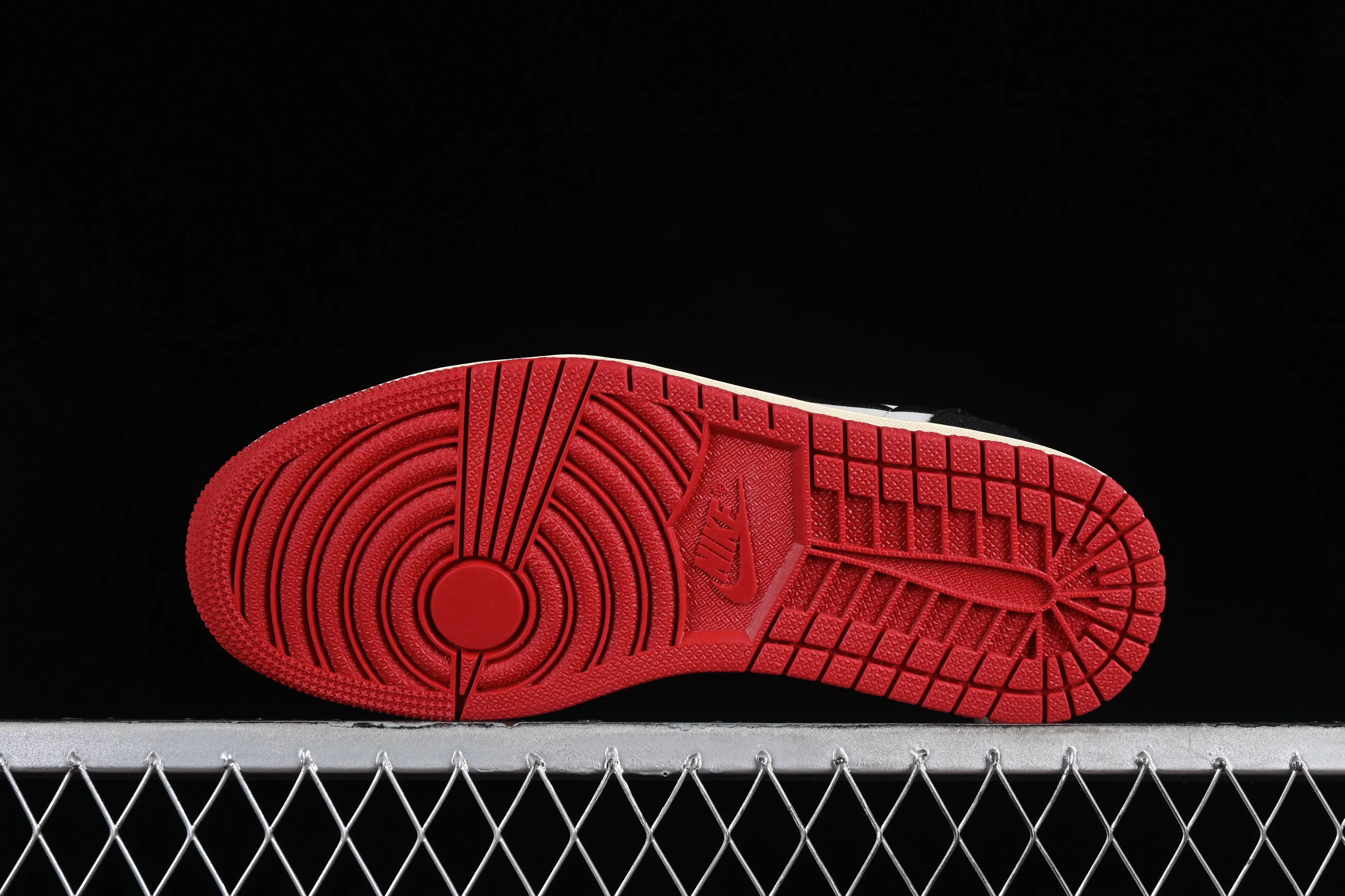All categories Air Jordan Jordan series basketball shoes Air Jordan 1 Low Z version Trophy Room x Jordan 1 Low OG "Away" AJ1 Joe 1 black and red low-top cultural casual sneakers FN0432-100
